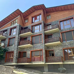  Apartment Solineu